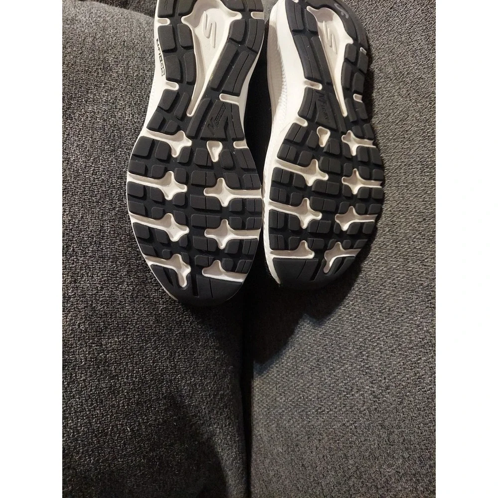 Sketchers Go Run Sneakers Shoes Consistent‎ 2.0 Women's Size 9.5 Black Slip In